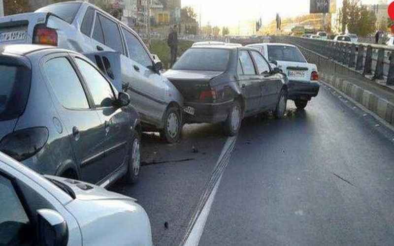 15 مصدوم در تصادف زنجیره ای هولناک جاده هندیجان