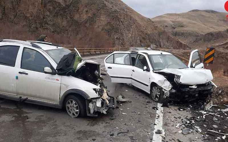  تصادف هولناک سمند با کوئیک در جاده تبریز / شاخ به شاخ شدند + عکس 