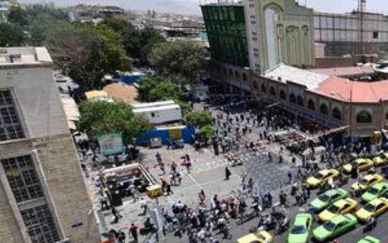 کاسبی با فروش جای پارک اطراف بازار تهران