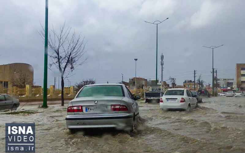 آمادگی دستگاه‌های امدادی و خدمات‌رسان در پی ورود سامانه بارشی استان اصفهان 