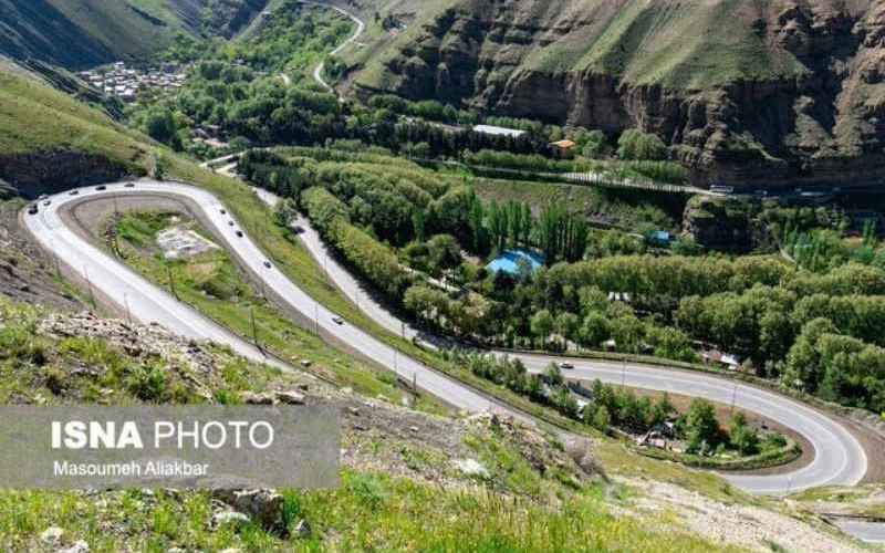 جاده چالوس و آزادراه تهران-شمال یک‌طرفه می‌شود