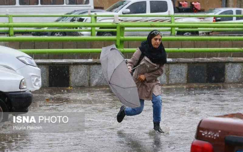 آماده‌باش برای باد و باران شدید در اکثر استان‌های کشور/ هشدارهایی که باید جدی گرفته شود