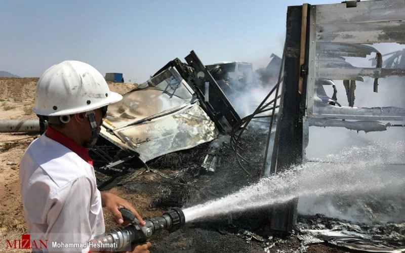 تصادف خودرو با شتر در جاده طبس_خوربیابانک ۸ مصدوم برجای گذاشت 