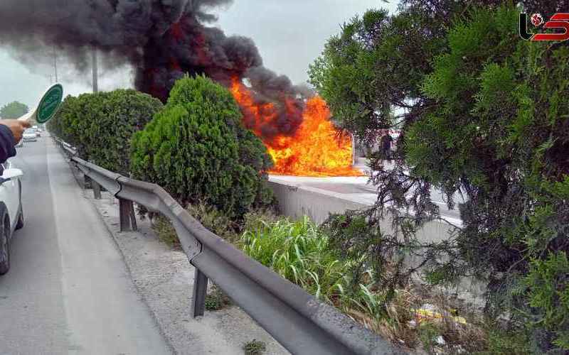 دردسر حضور استاندار مازندران هنگام آتش سوزی یک خودرو برای آتشنشانان / چرا دیر آمدید!؟