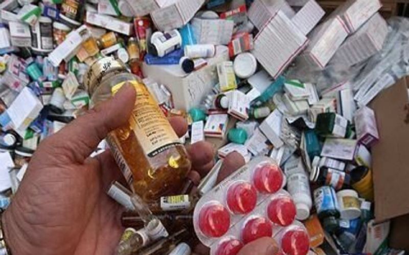  کشف دارو‌های تقلبی و دستگیری عامل تولید در تهران 