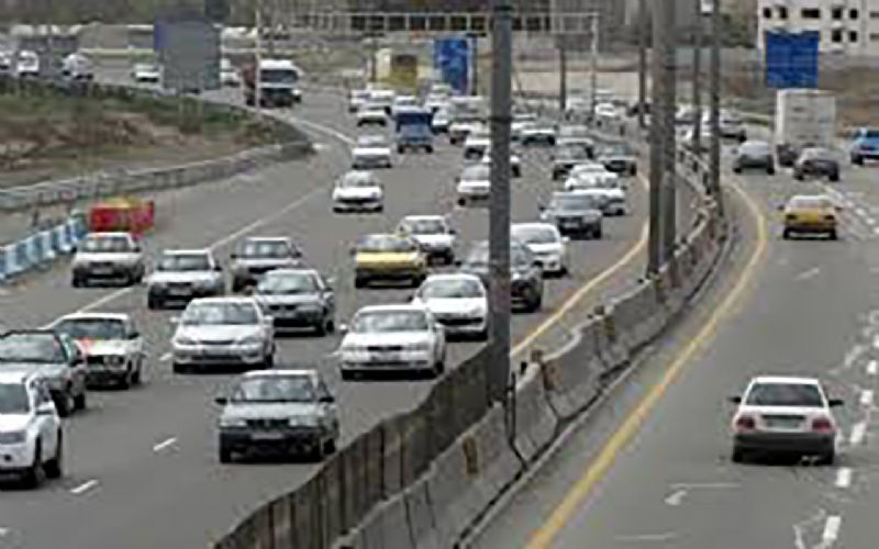  ترافیک روان در معابر و بزرگراه‌های تهران/ کنترل محسوس  و نامحسوس سرعت غیر مجاز 